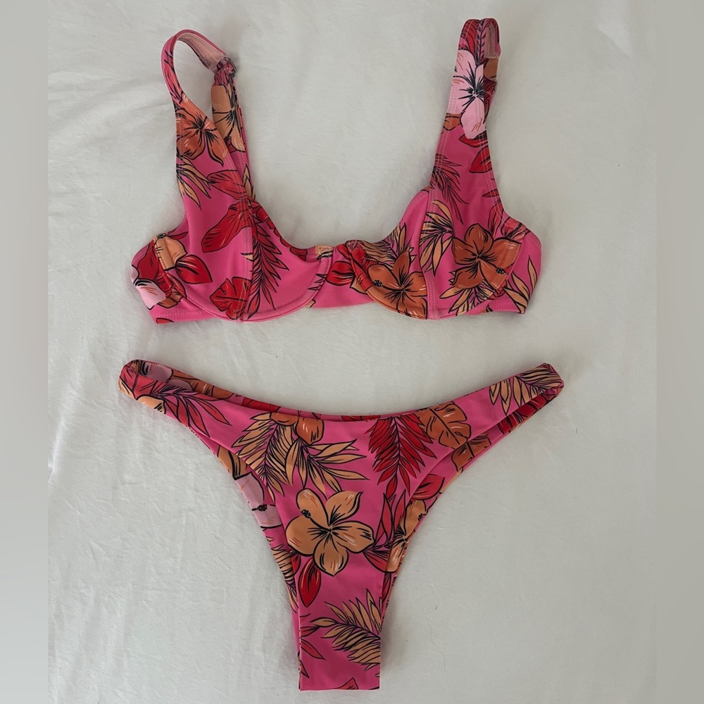 Kulani Kini Bikini Set